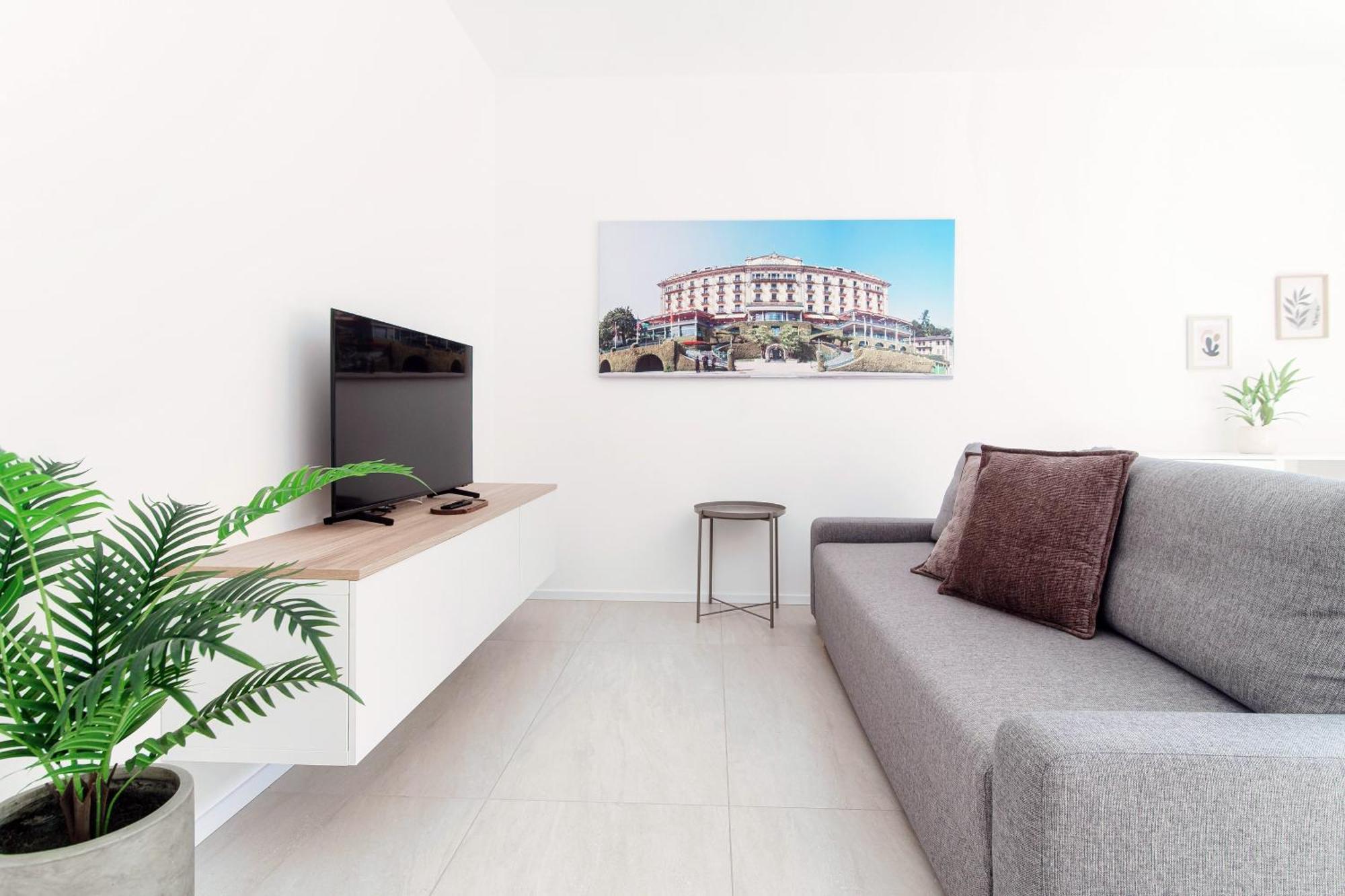 Lario Suite Apartments By Quokka 360 - With Parking Next To Como City Exterior foto